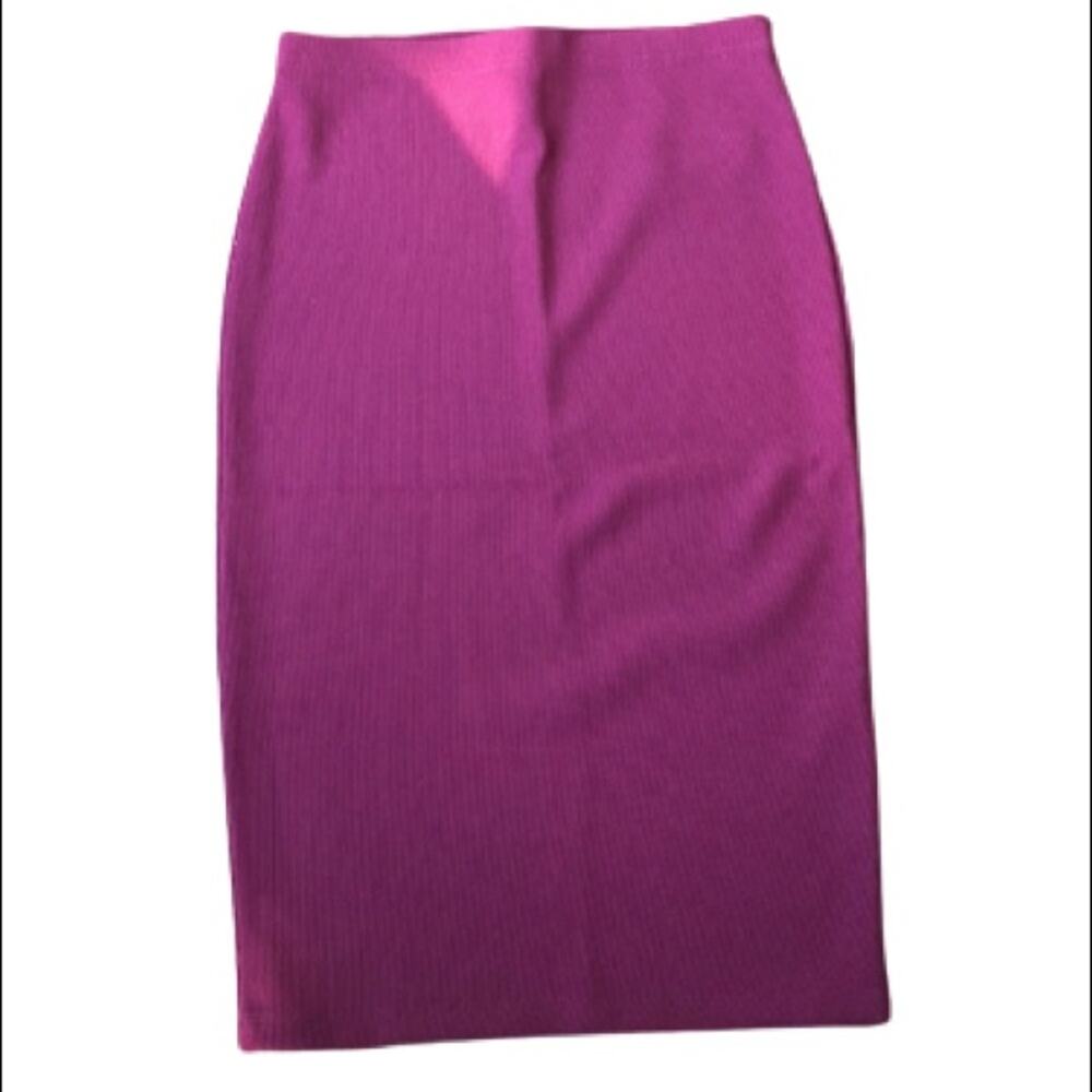 FOREVER 21 Purple Knee Length Skirt